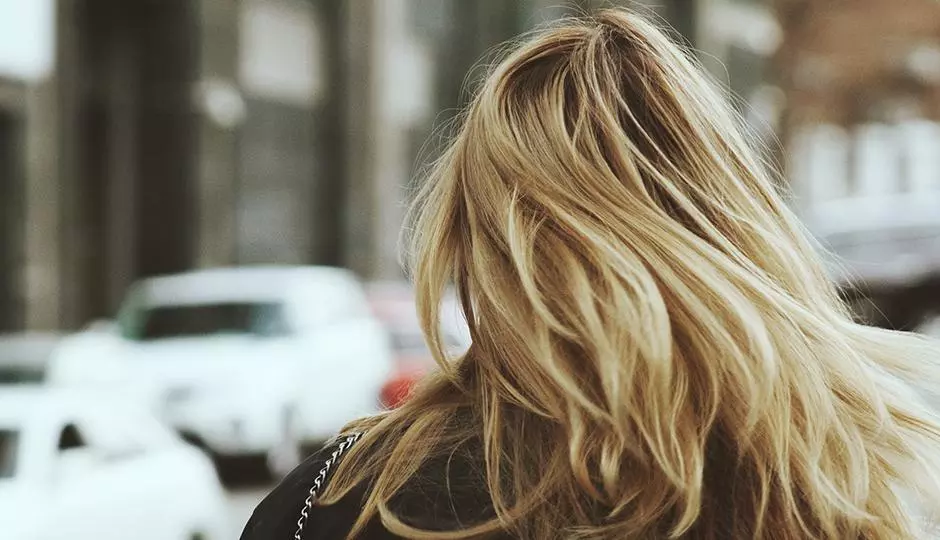 hair shedding vs hair loss how to tell the difference